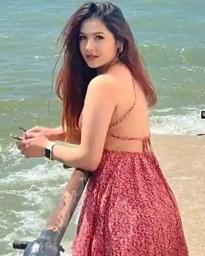 Call Girls in Cg Road